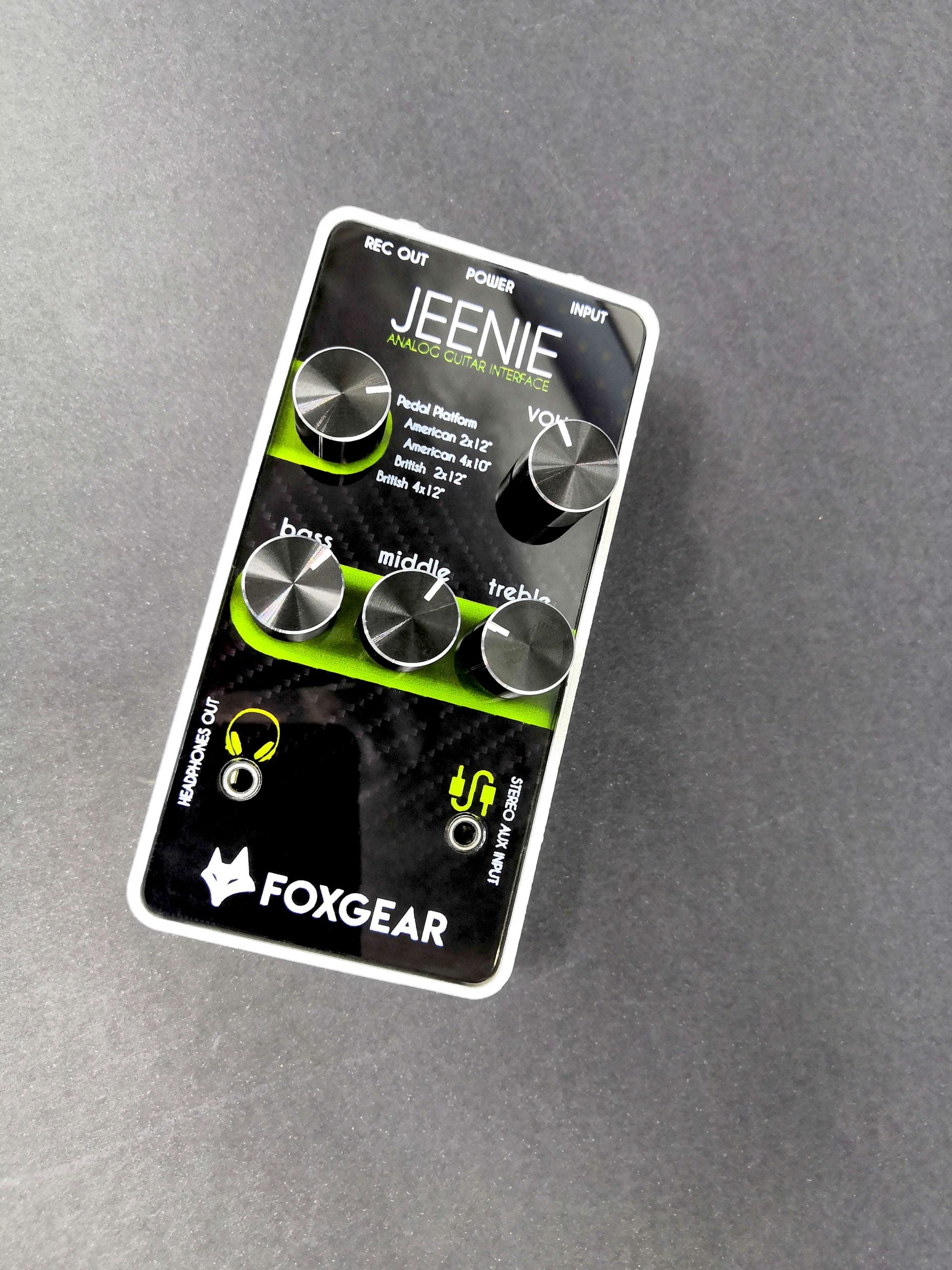 Foxgear Jeenie Analog Guitar Interface – Picky Pick Musical Instruments &  Accessories